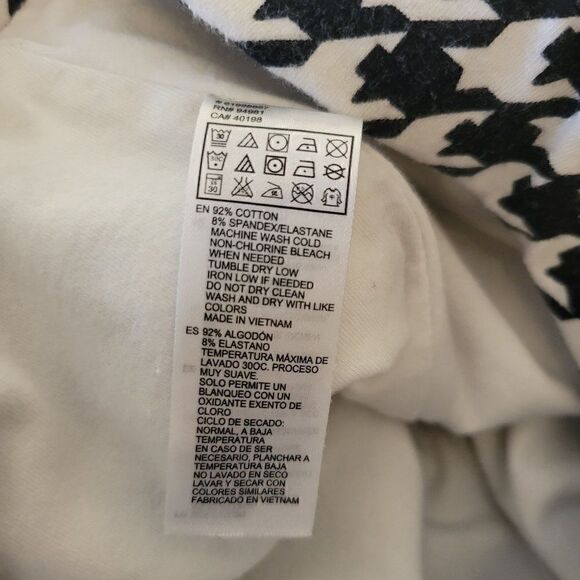 Forever 21 Houndstooth Mini Skirt (Size S) - Picture 3 of 4